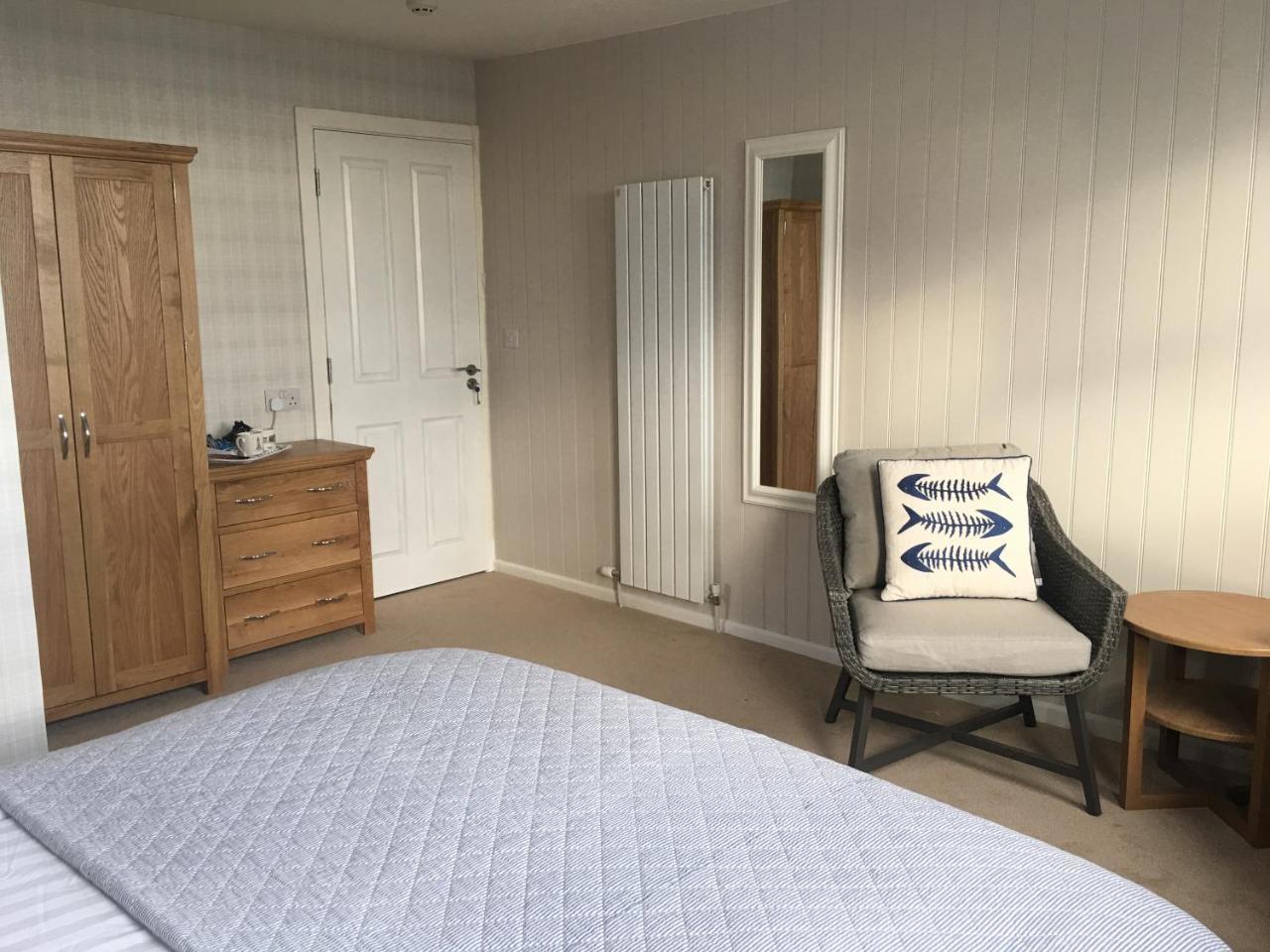 Woodlands Guest House Saundersfoot Esterno foto