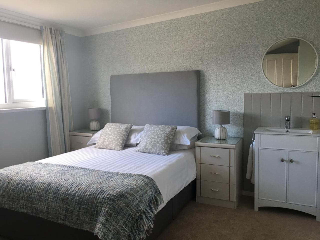 Woodlands Guest House Saundersfoot Esterno foto